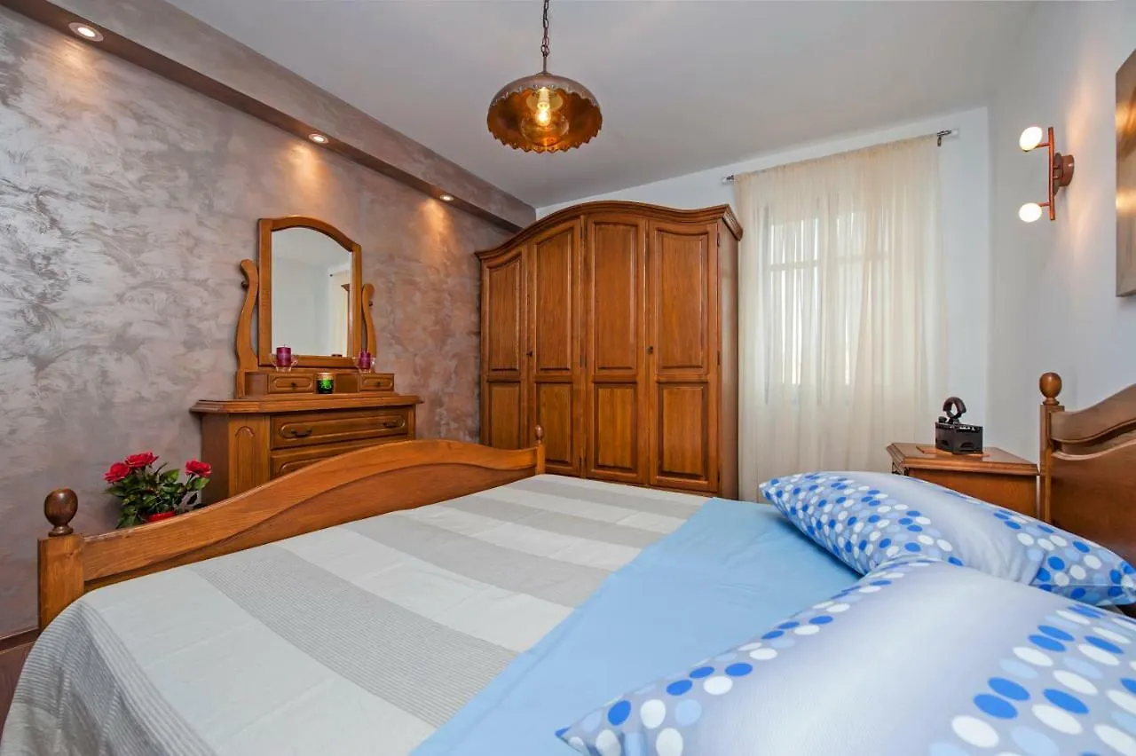 Vista Mare - Sea View Apartment Rovinj